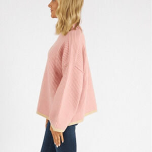 NEW! DELUC Geranium sweater